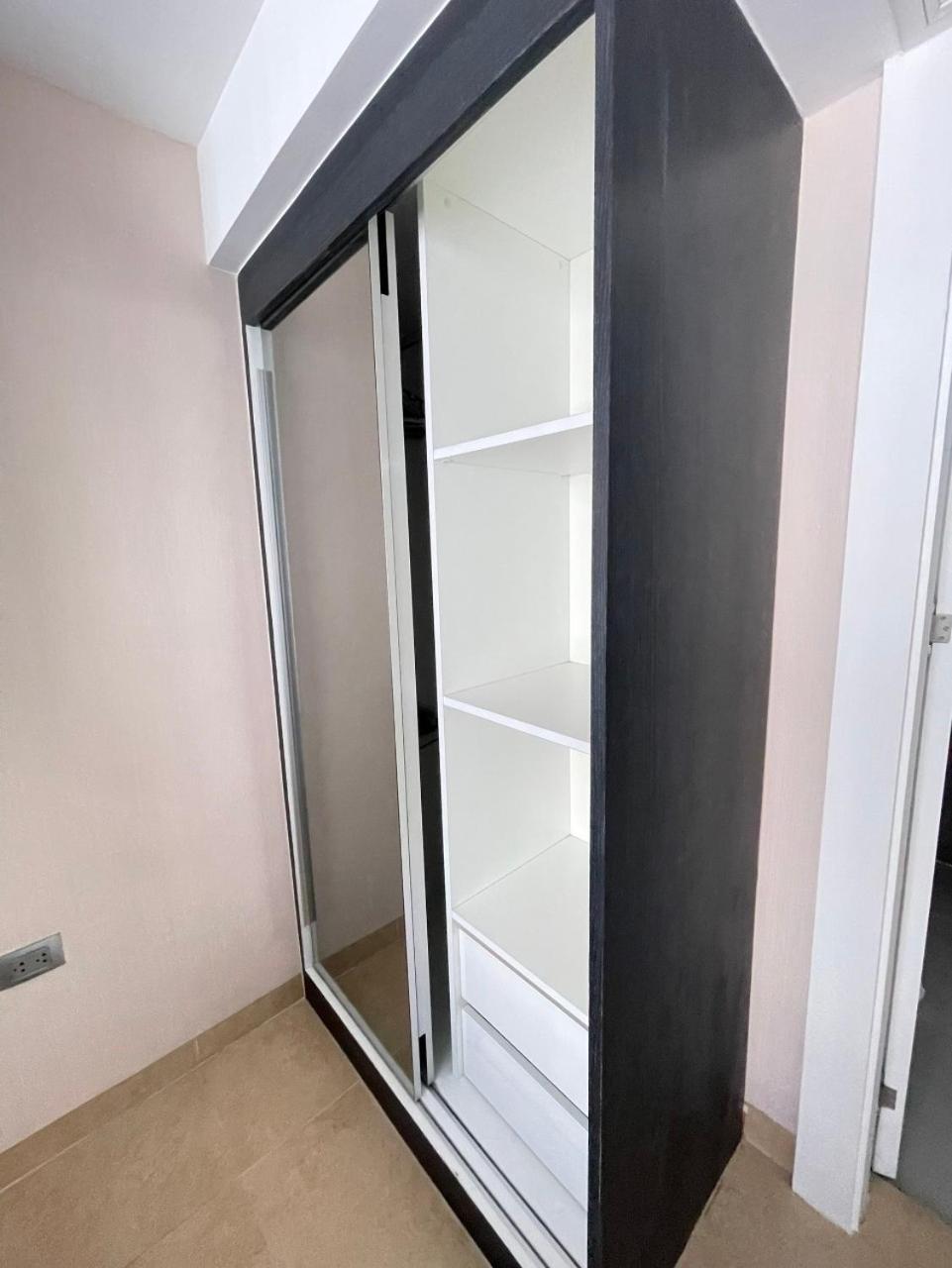 2 Bedrooms Near Pattaya Beach מראה חיצוני תמונה