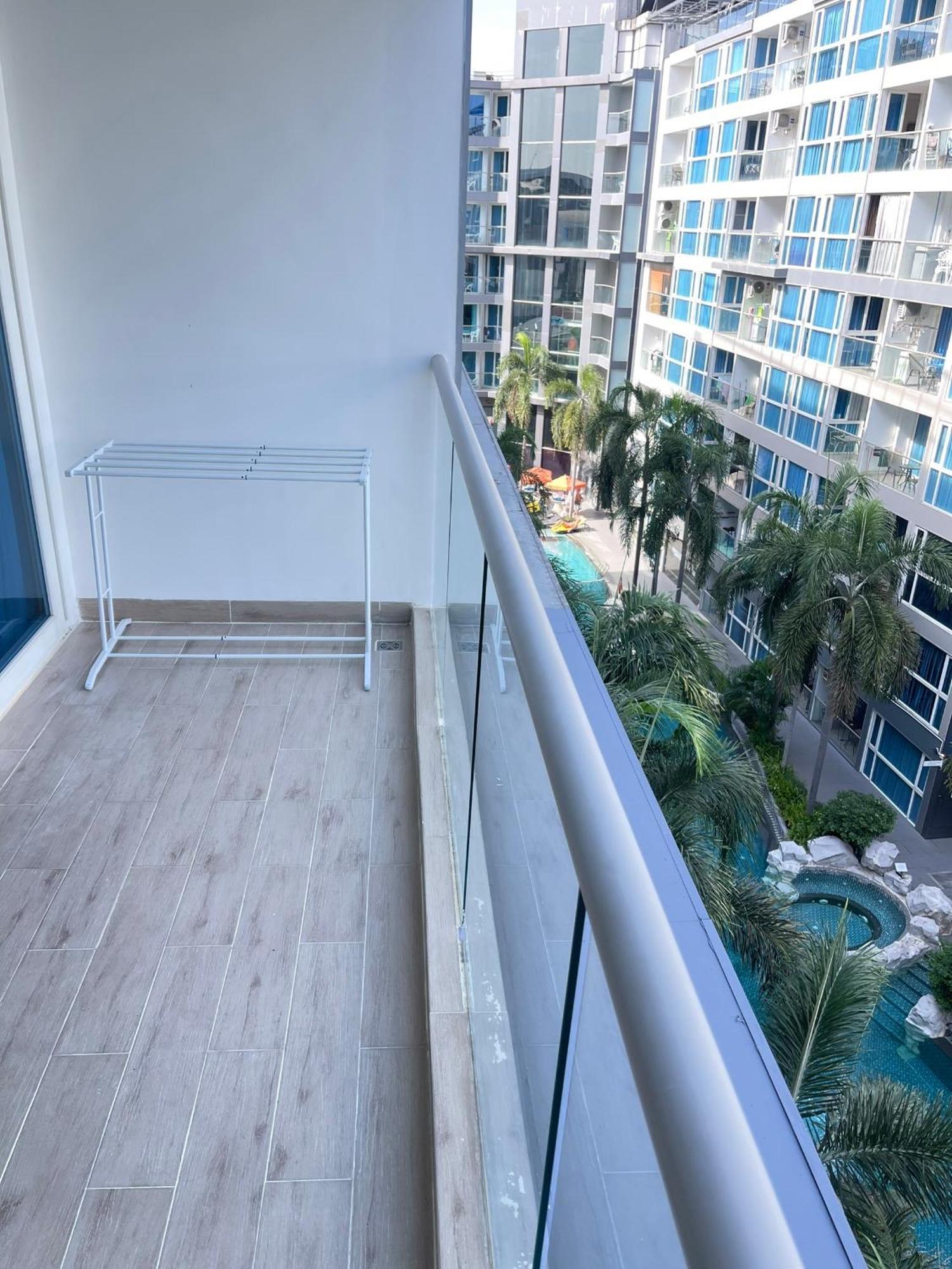 2 Bedrooms Near Pattaya Beach מראה חיצוני תמונה