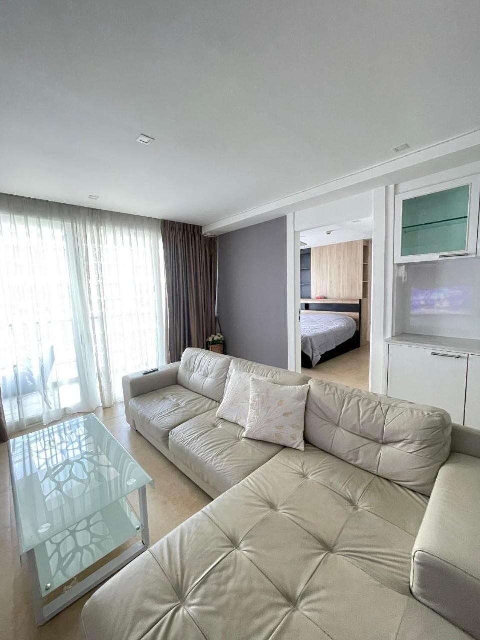 2 Bedrooms Near Pattaya Beach מראה חיצוני תמונה